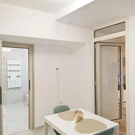 Lamure Luxury Μπάρι